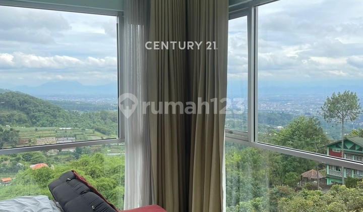 Dijual Rumah Hitung Tanah Luas di Mainroad Punclut Bandung 2