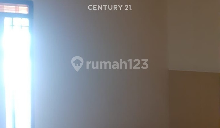 Comfortable and Safe Ready-to-Occupy House in Gedebage Bandung 2