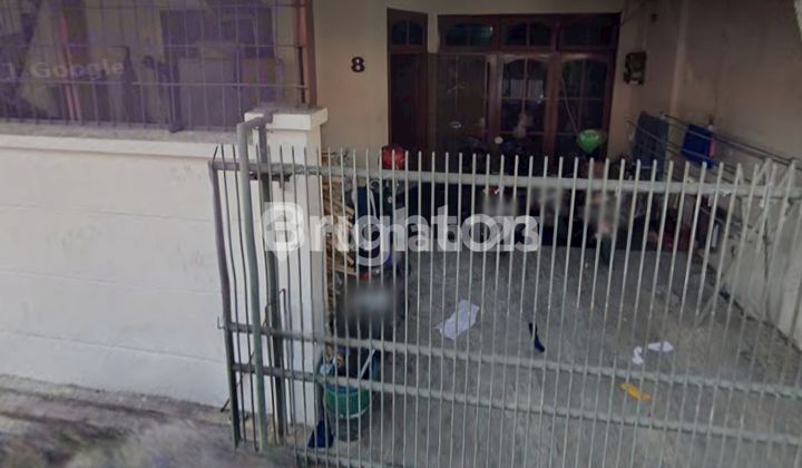 Turun harga........! Rumah hitung tanah lokasi tengah kota, Duri Kepa-Jakarta Barat 1