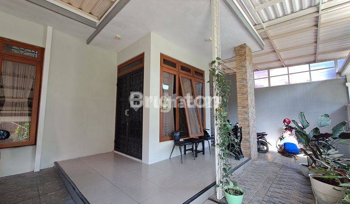 Rumah siap huni baru renovasi di Araya Malang Rumah siap huni baru renovasi di Araya Malang