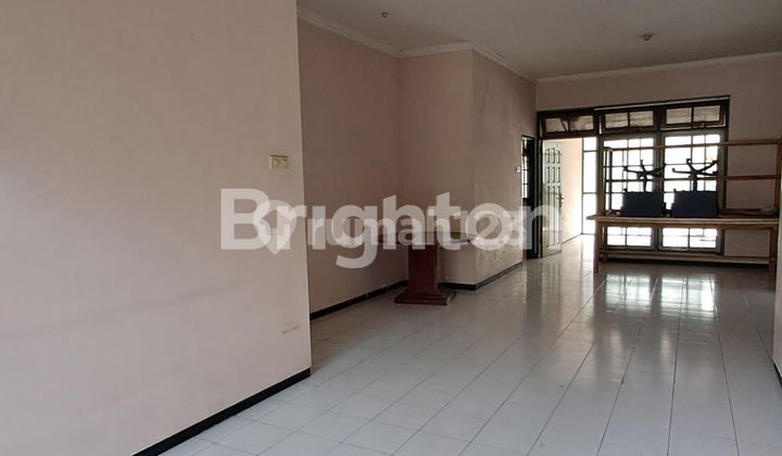 Rumah hitung tanah di lokasi strategis Perumahan Pondok Blimbing Indah Malang 2