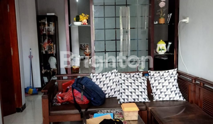 Competitive price. 2-story fully built house in Sulfat Malang. 2