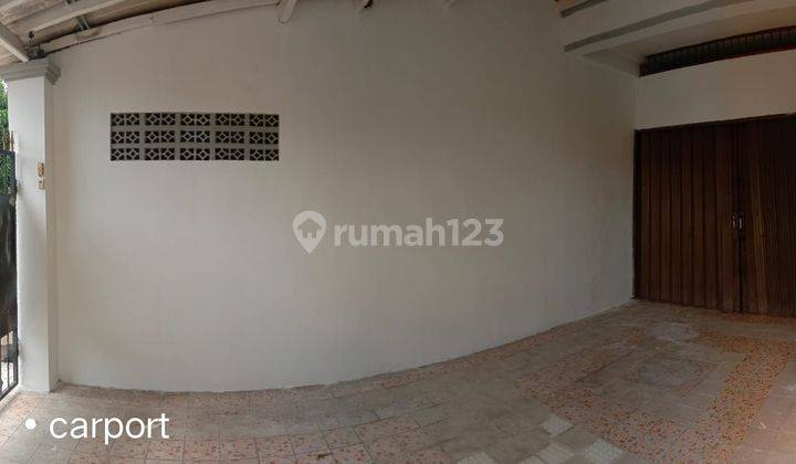 Dijual Rumah 2 Lantai Hadap timur 7