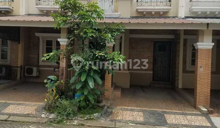 Rumah dengan Kolam Renang Dijual di Raffles Hills, Jakarta Timur ...