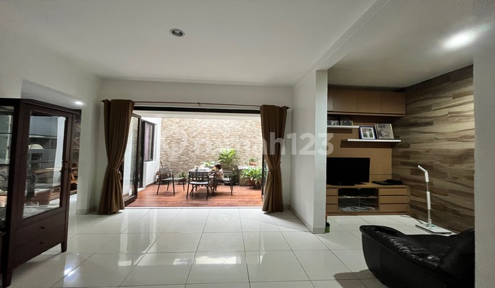 Dijual Rumah Siap Huni Dalam Cluster Melia Residence Graha Raya Dijual Rumah Siap Huni Dalam Cluster Melia Residence Graha Raya