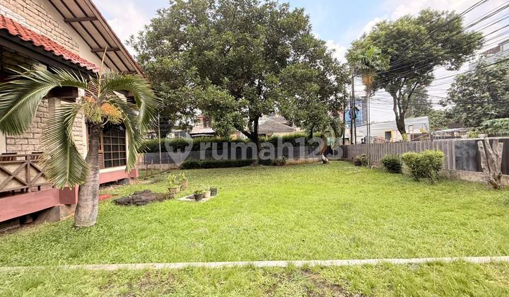 Dijual Rumah Hook Luas Tanah Besar Di Jakarta Selatan 2