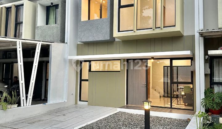 Rumah Mewah Siap Huni Dekat Pintu Tol Sawangan Depok 1