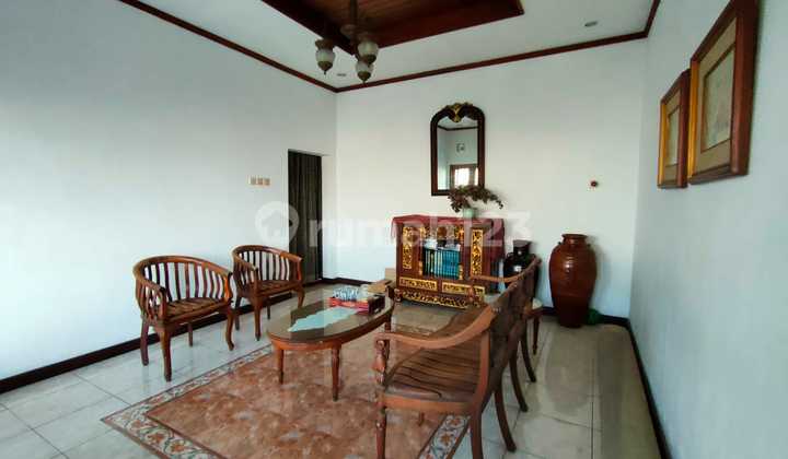 2-Story House, Well-Maintained and in Good Condition | Strategic Location Near Schools, Campuses, Shopping Centers, and Public Facilities, Conveniently Accessible Everywhere, Ideal for Family Living or Investment 2