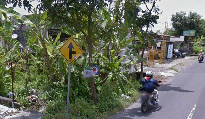 Tanah Pekarangan Mangku Jalan Aspal, Area Ramai dan Berkembang, Murah 2