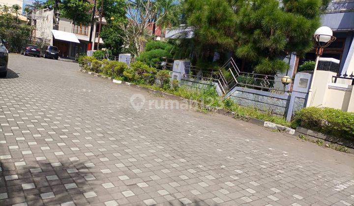 Rumah Cantik 2 Lantai Dalam Perumahan Elit Dekat UGM 2