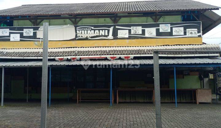 Ruang Usaha Ex Resto Tengah Kota Parkir Luas 1