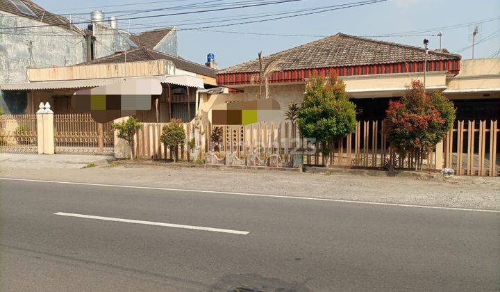 Rumah 1 Lantai Cantik dan Terawat, Strategis Tengah Kota Yogyakarta, Akses Jalan Lebar. 1