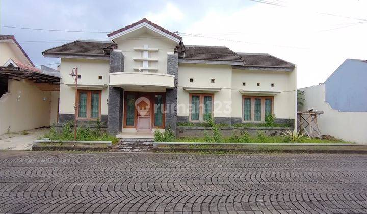 Di Jual Cepat Murah, Rumah Cantik 1 Lantai Dalam Perumahan Area Ramai di Jalan Godean  1