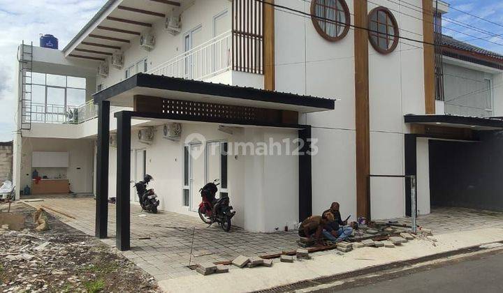 Kost Eksklusif 10 Kamar Plus Kamar Mandi, Full Furnished, Berkonsep Nuansa Jepang Bagus Elegan Mewah, Lokasi Gamping Sleman.  1