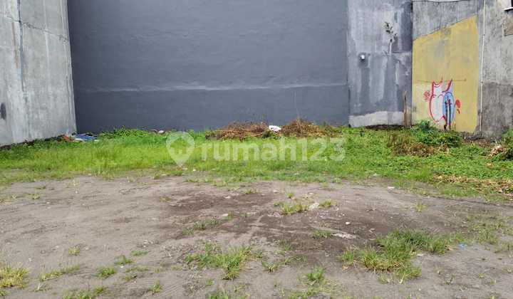 Prime Land in a Great and Strategic Location Near a Prestigious University in Yogyakarta City, Perfect for Building an Exclusive Boarding House or Residential Home