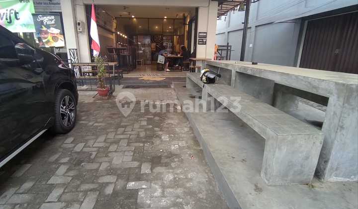 Good 2-Story Shophouse Ready for Use, Strategic Location in Depok Sleman Near Campus and Schools 2