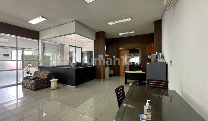 2-Story Office Building | Move-In Ready | Equipped with Generator, AC, WiFi, Lighting, etc. | Strategic Location in Gamping Within Ringroad | Spacious Parking | Price Still Negotiable 2-Story Office Building | Move-In Ready | Equipped with Generator, AC, WiFi, Lighting, etc. | Strategic Location in Gamping Within Ringroad | Spacious Parking | Price Still Negotiable