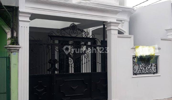 Rumah Baru 2 Lantai Klasik Modern Daerah Kebon Jeruk Jakarta 2