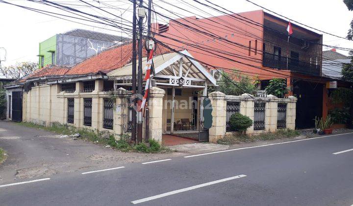 Rumah lama layak banget di huni daerah kebayoran lama jakarta 1