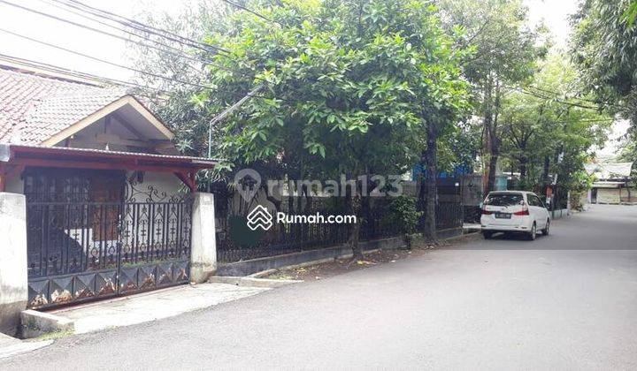 Rumah Lama Hitung Tanah Sangat Murah Dalam Komplek Pesanggrahan 1