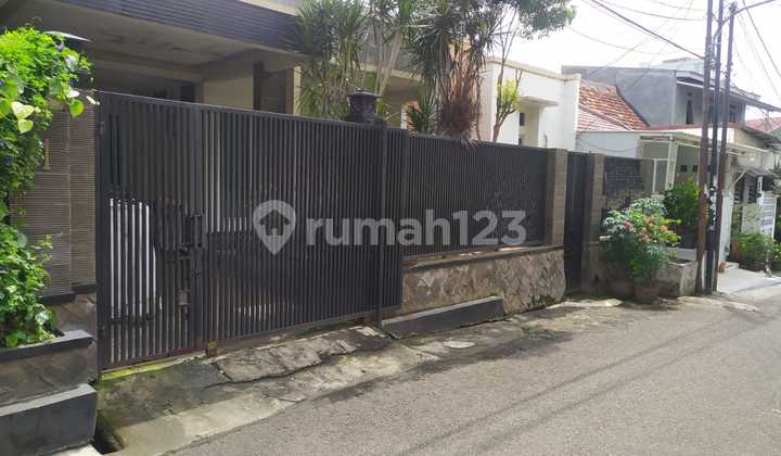 Rumah Bagus Layak Huni di Daerah Pondok Pinang Kebayoran Lama