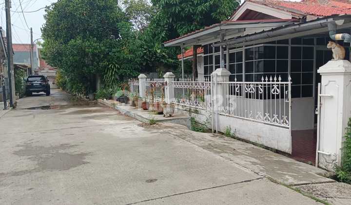 Dijual Rumah Daerah Strategis Kebayoran Lama Jakarta Selatan