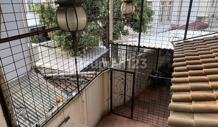 Dijual Rumah Cluster Taman Spain Lippo Karawaci Tangerang 2