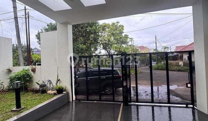 Newly Renovated and Ready-to-Occupy 218M² House in Villa Melati Mas, Serpong, Tangerang 2