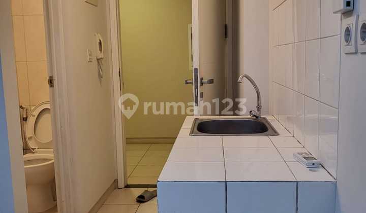 Dijual Cepat Type Studio Apartemen Summarecon Bekas