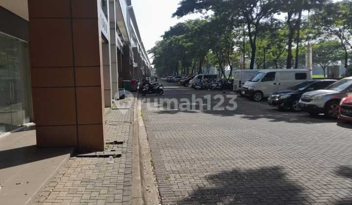 Sell 3-Storey Shop House Strategic Location Icon Business Park BSD Serpong Tangerang 2