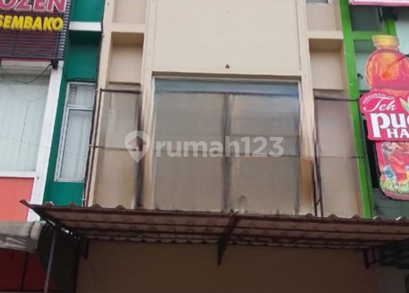 For Rent: Main Road Shophouse, Rawa Buntu, BSD Serpong, Tangerang For Rent: Main Road Shophouse, Rawa Buntu, BSD Serpong, Tangerang