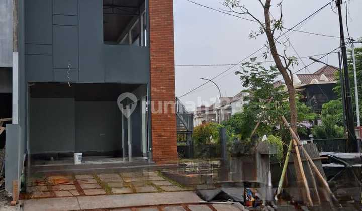 For Rent: Corner Position Shop House in Villa Melati Mas, Serpong, Tangerang 2