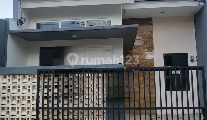 Rumah Siap Huni Baru Renov Dekat Stasiun Griya Suradita Cisauk Tangerang