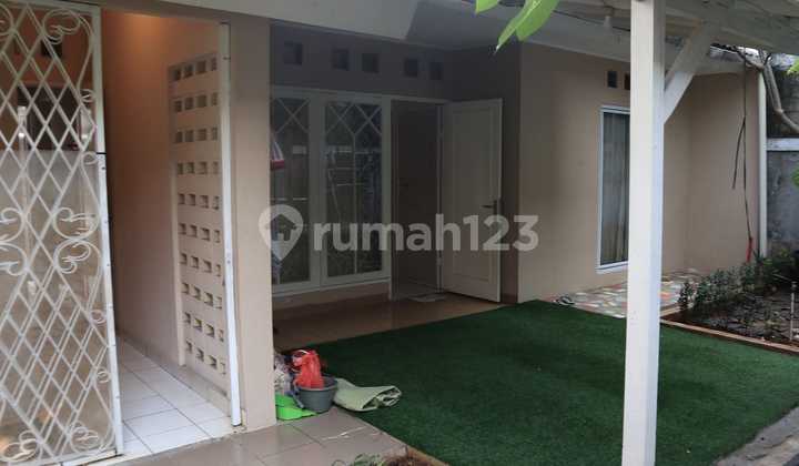 For Rent 200m2 Spacious House in Kencana Loka, BSD City, South Tangerang