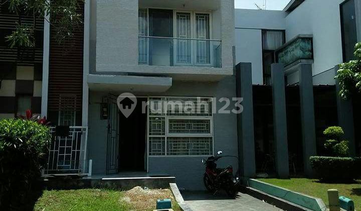 Dijual Butuh Rumah di Pusat Kota BSD Royal Village Serpong Dijual Butuh Rumah di Pusat Kota BSD Royal Village Serpong
