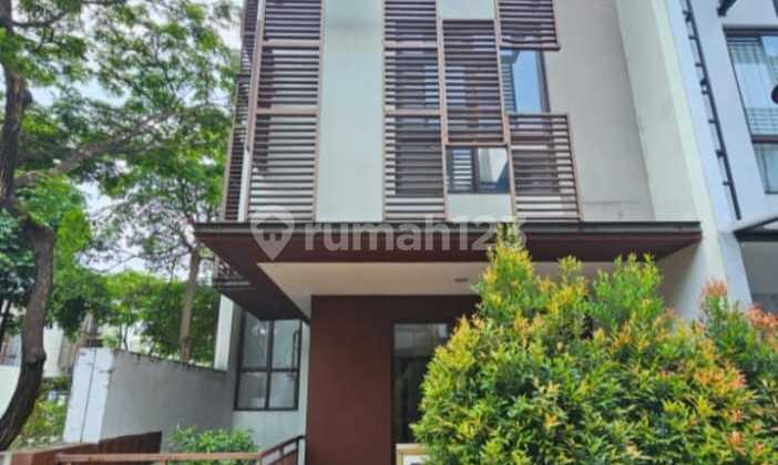 Rumah 3 Lantai Greenwhich Cluster Whelford Bsd Serpong Tangerang