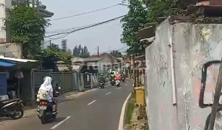 For Rent: Commercial House on Jl Raya Cilenggang BSD Tangerang, Restricted Area For Rent: Commercial House on Jl Raya Cilenggang BSD Tangerang, Restricted Area