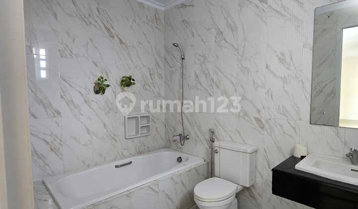 Dijual Cepat Rumah Posisi Hoek Vernonia Summarecon Bekasi 2