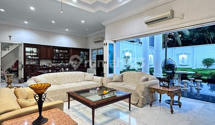 Sell Fully Furnished House Land Area 1046M in Elite Area Menteng, Central Jakarta