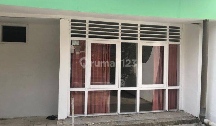 Jual Rumah Taman Kendangsari, Depan Taman 2