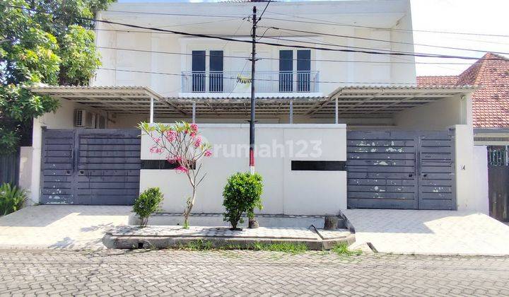 Jual Rumah Pusat Kota Jl Rinjani, Terawat 1