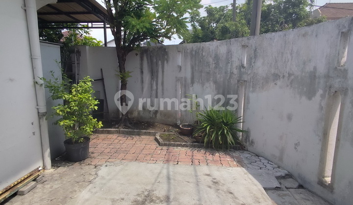 garasi/carport rumah dijual pusat kota sidoarjo