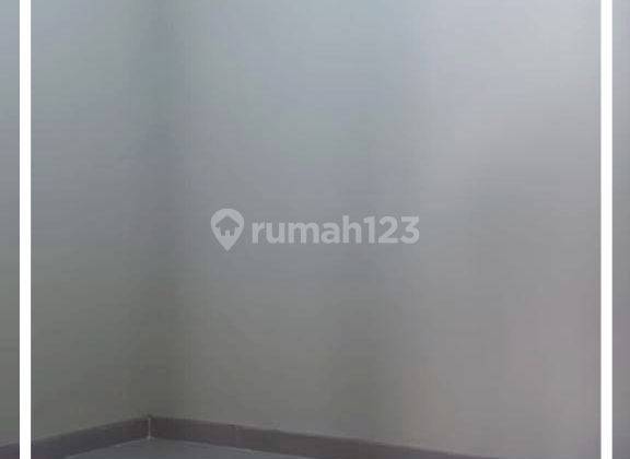 Rumah Murah Renovasi Lt 60 M2 Grand Residence City, Bekasi 2