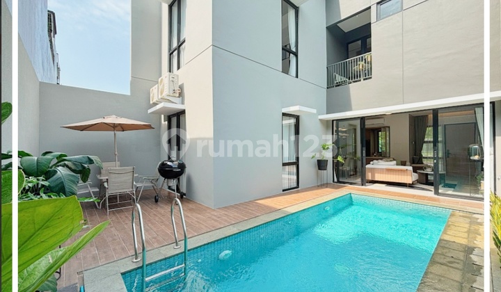 [Free Kolam Renang] Rumah Grand Wisata Lt 160 M2, Bekasi