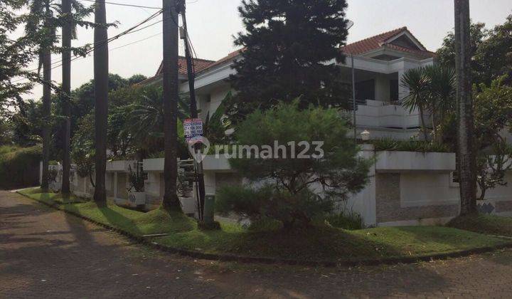 Dijual Rumah Mewah Hoek di Taman Kedoya Permai, SHM 1