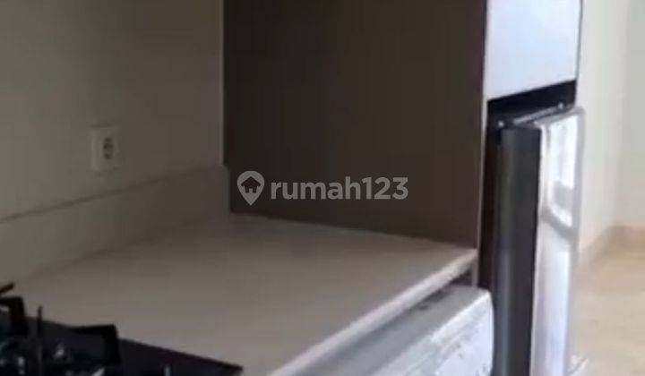 Dijual Apartemen Gold Coast View Laut, Baru Semi Furnished 2