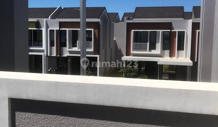 Dijual Rumah 2 lantai di Sumarecon Serpong Cluster Baroni Baru 2