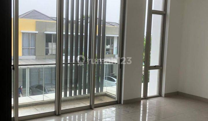 Dijual Rumah 2 Lantai 8x15 M² Baru Shm Selatan 2