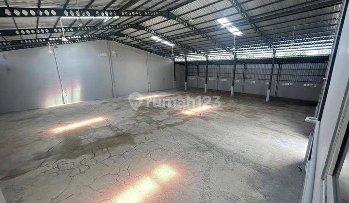 Disewakan Gudang Luas 1600 m² Bagus SHM 2