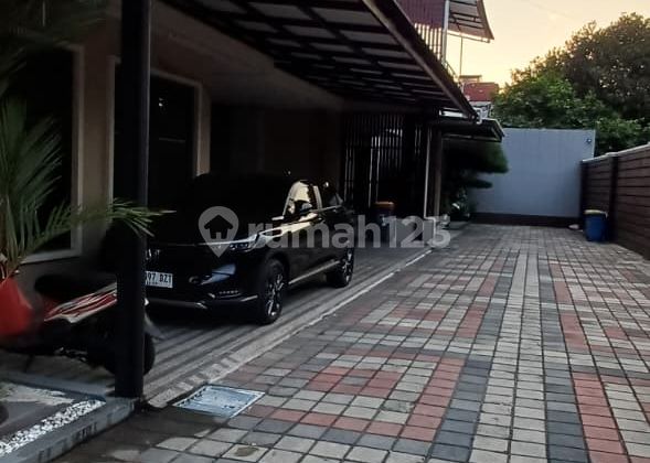 Rumah dalam Komplek di Pondok Labu, Dekat Mall dan Tol JORR 2